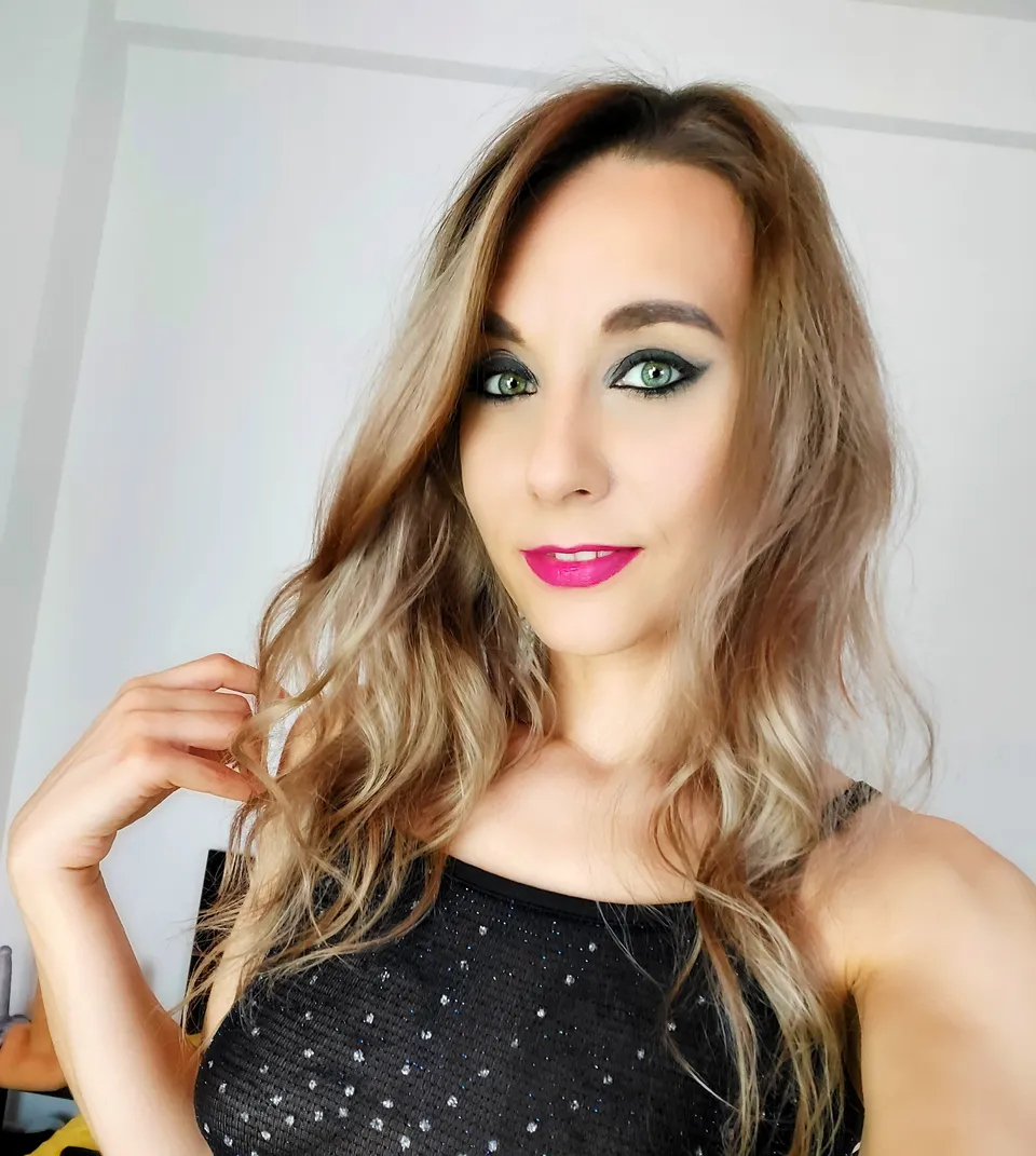 Naughty Adeline OnlyFans