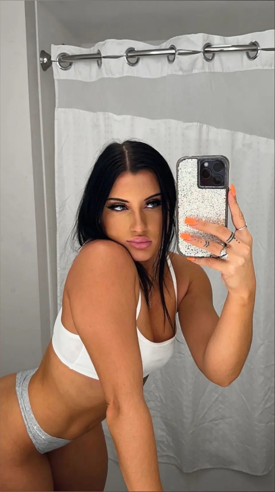 Leah OnlyFans