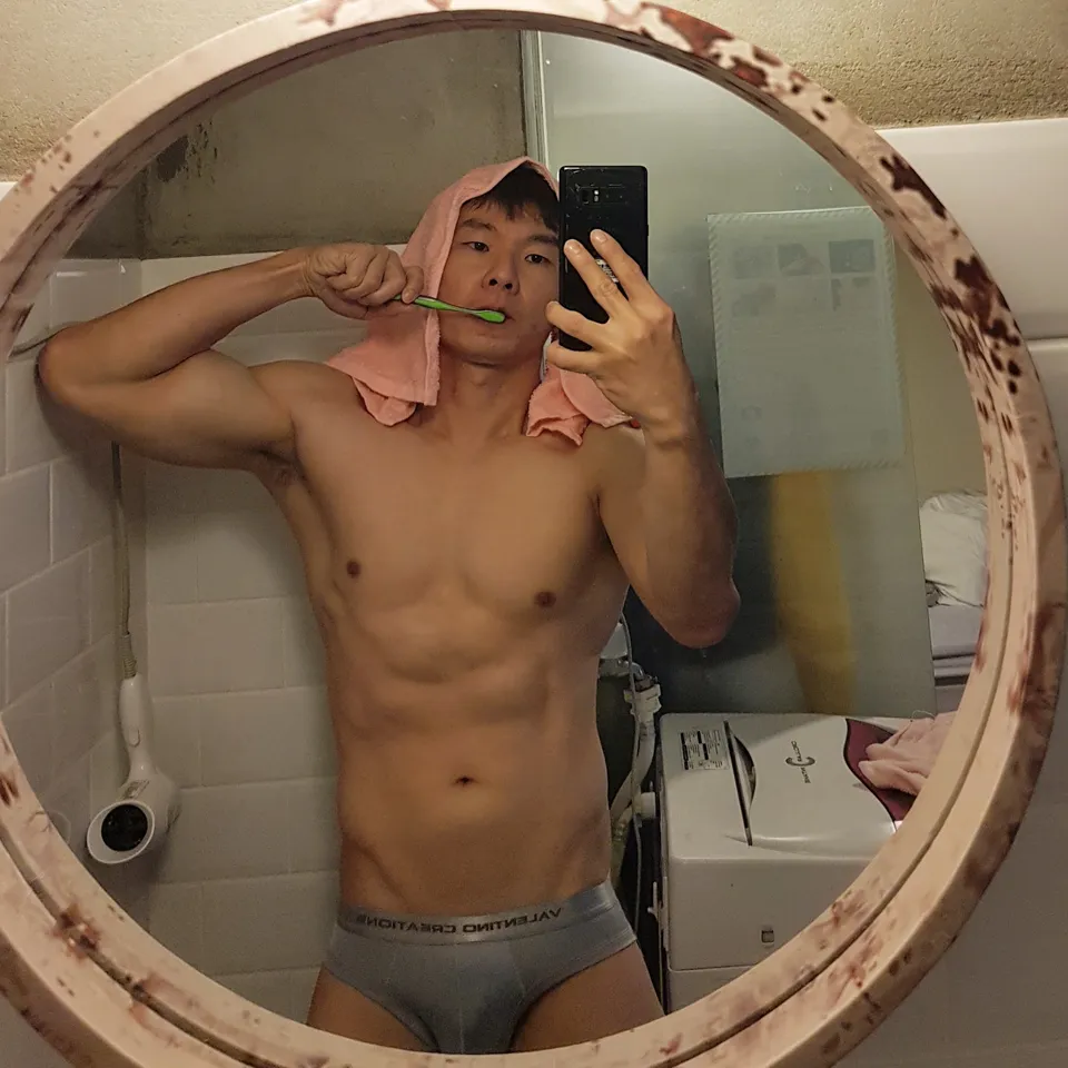 Rave lee OnlyFans