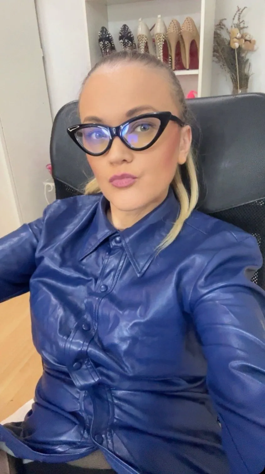 Sabine OnlyFans