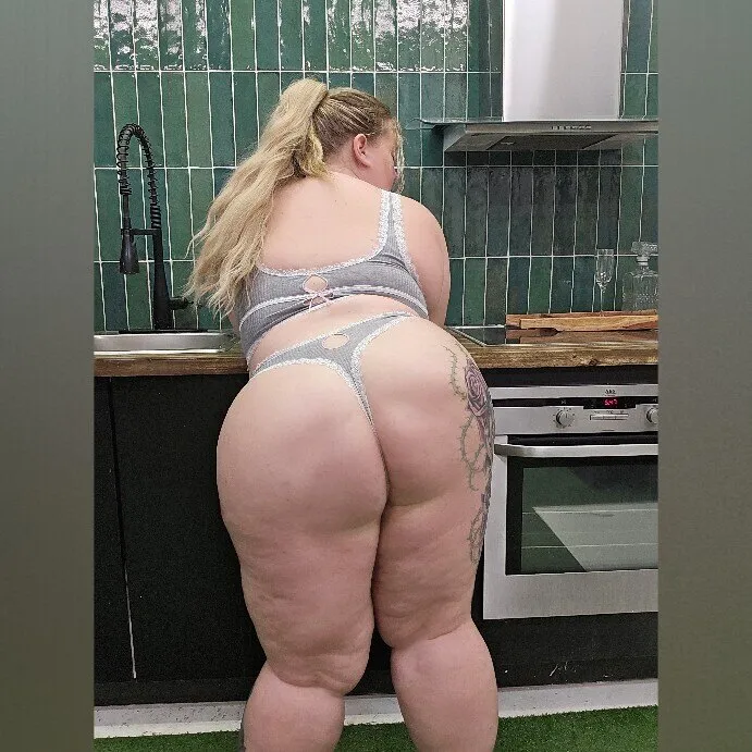 Sera OnlyFans