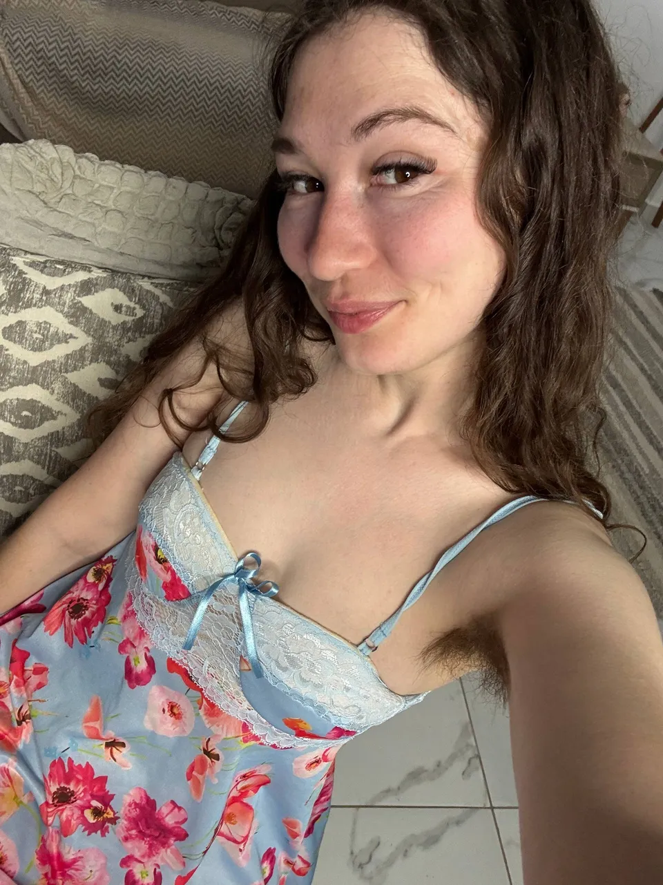 Anna Hairy girlfriend OnlyFans