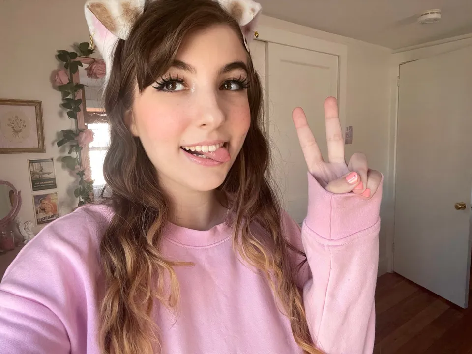 shy aka lia OnlyFans