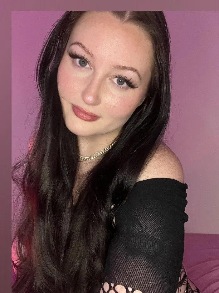 Becca Foxx OnlyFans