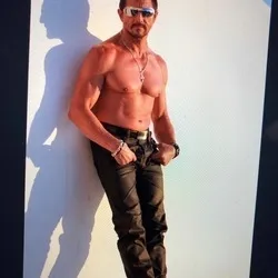 TOMMY GUNN OnlyFans