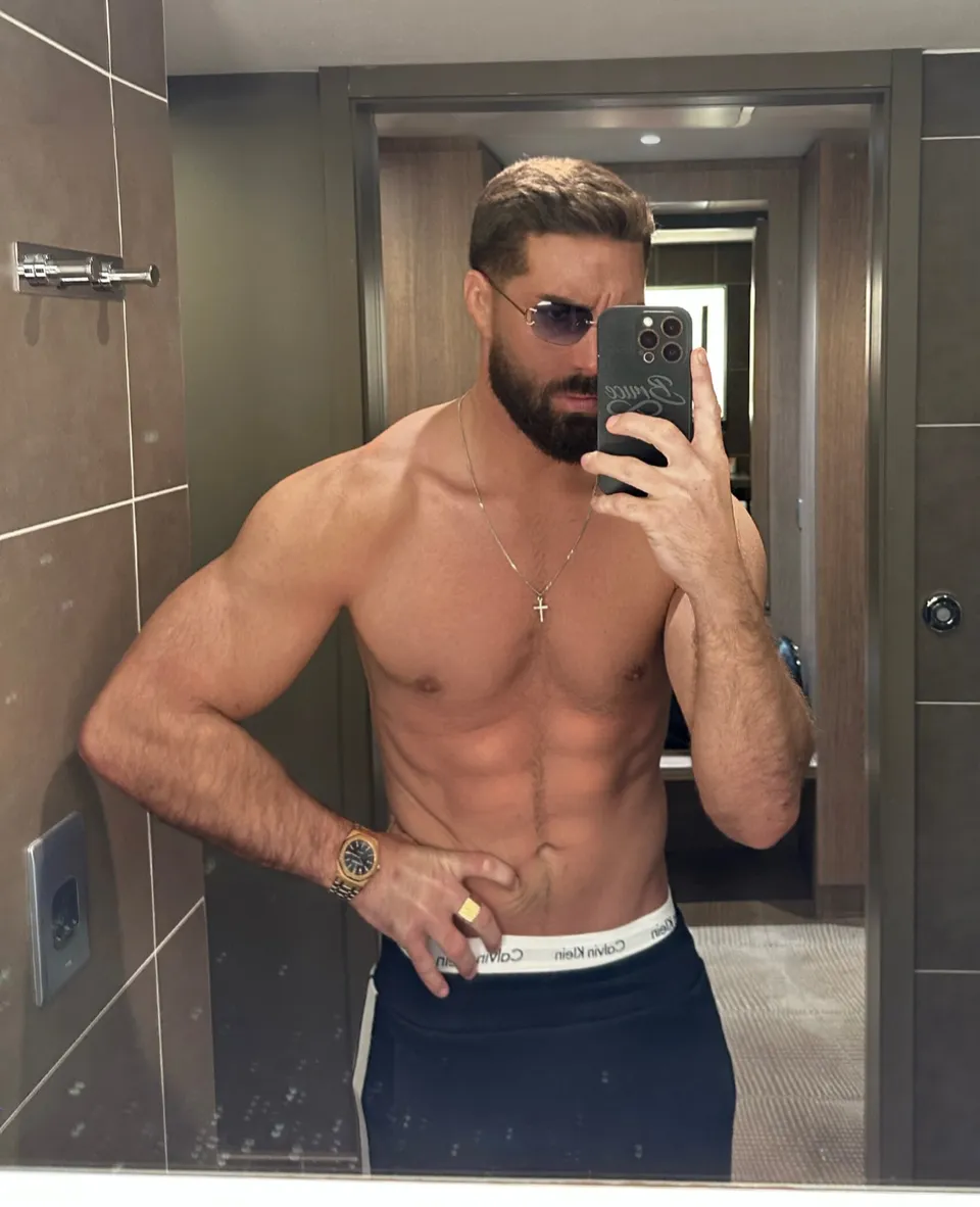 BRUCE OnlyFans