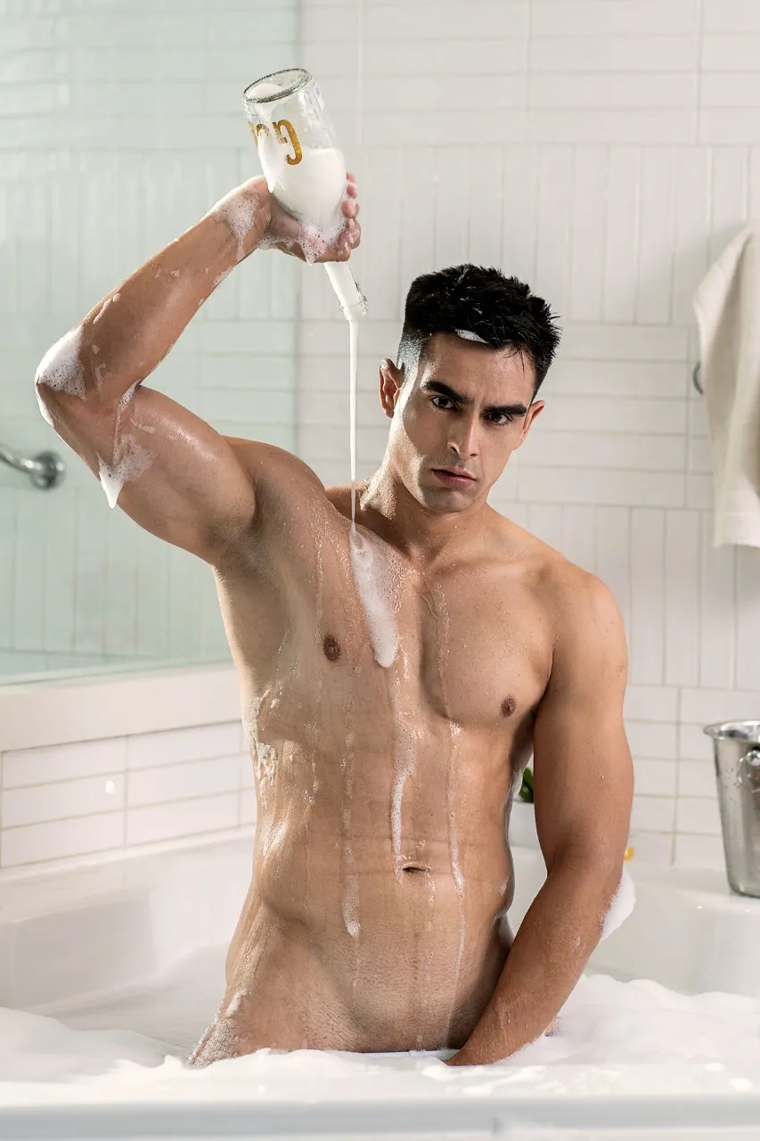 victor candia OnlyFans